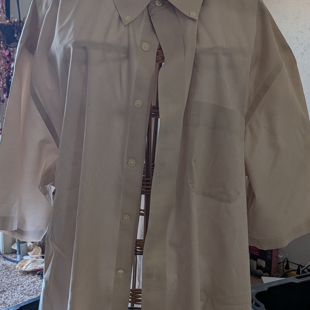 Eddie Bauer Light Pink Short-Sleeve Cotton Shirt